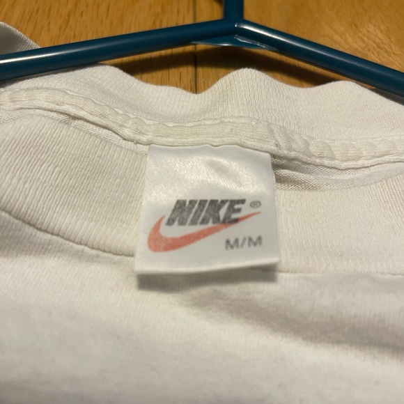 VINTAGE 1994 NIKE TEE SHIRT - Picture 2 of 6